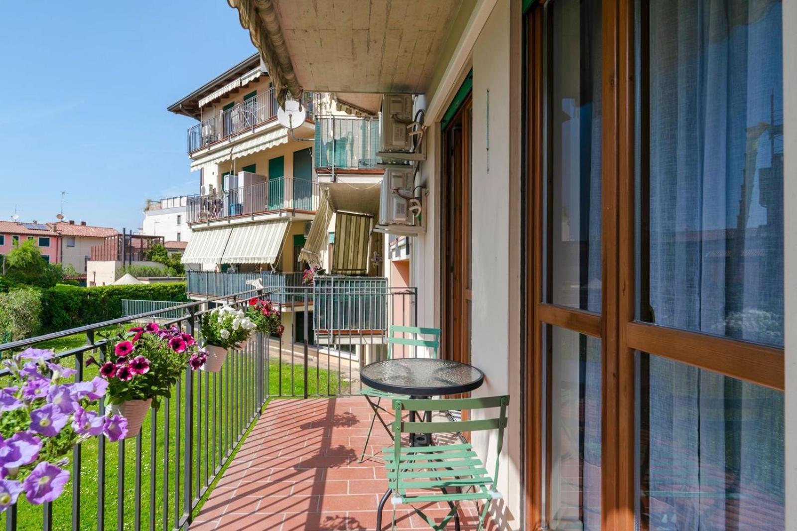 Roka House Apartment Peschiera del Garda Bagian luar foto