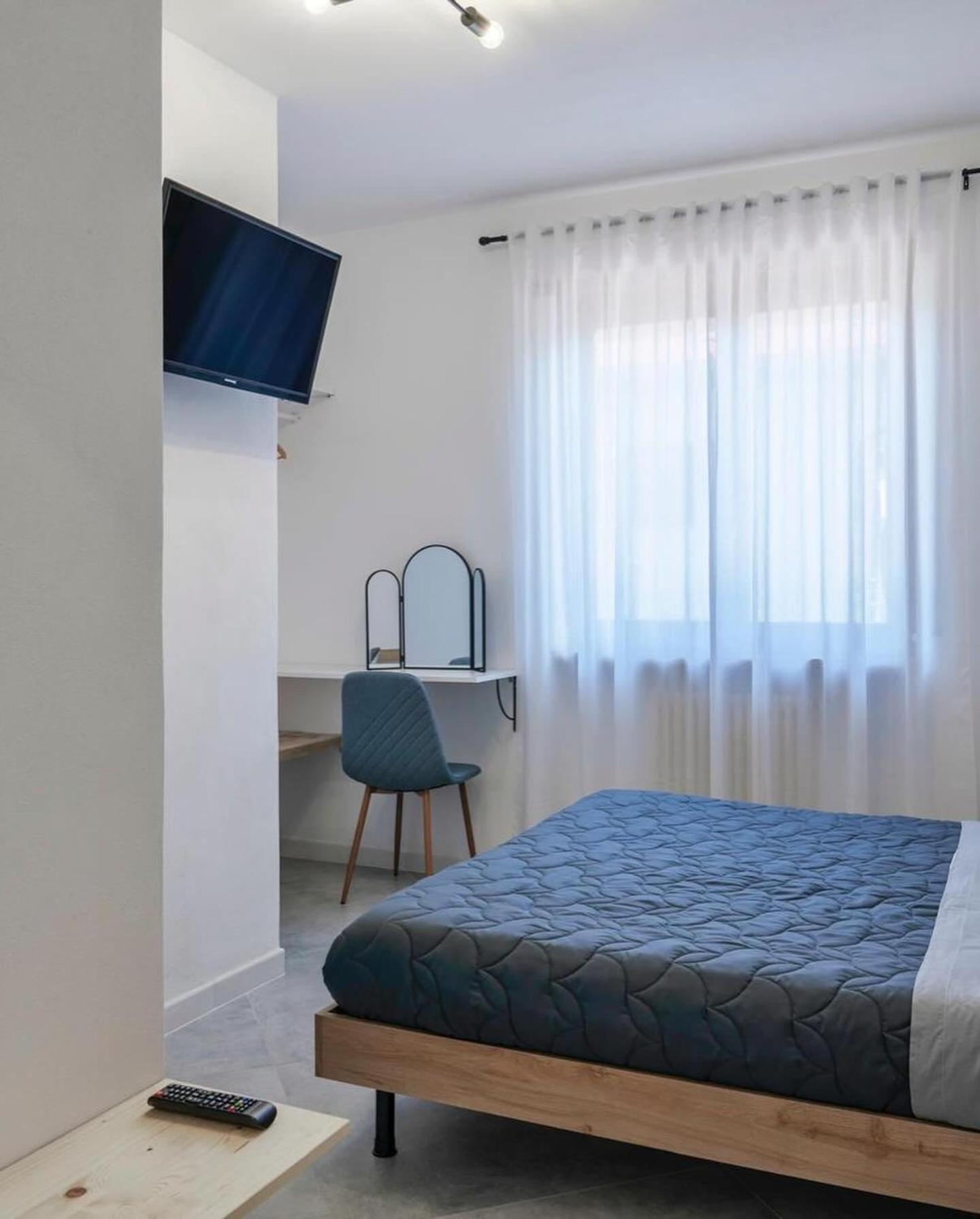 Roka House Apartment Peschiera del Garda Bagian luar foto
